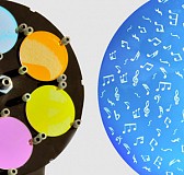 Cambio colore più effetto dinamico su fondo ciano